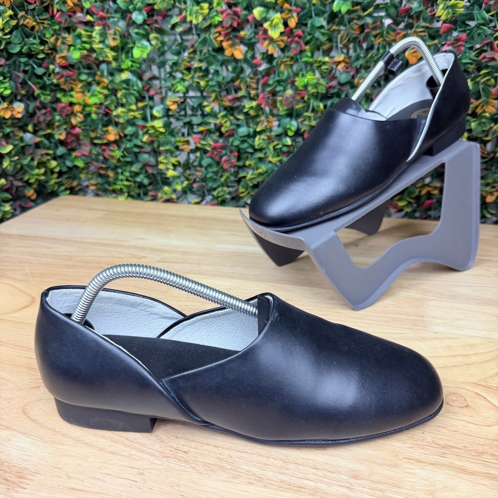 LB Evans Mens Black Leather Slippers Side Cutout House Shoes Loafers 9 M 16816